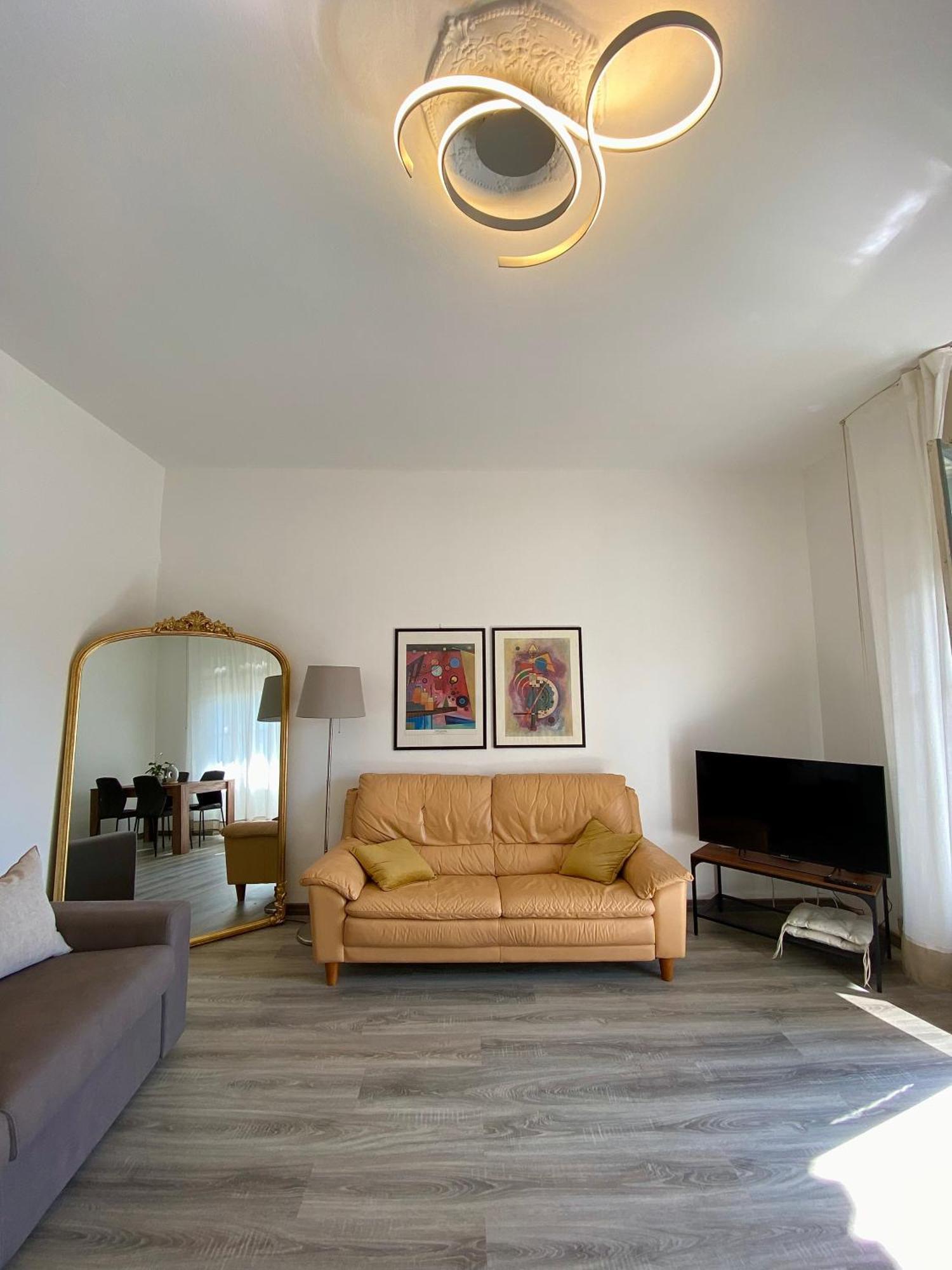 Casa Sara Como Lake Parcheggio Interno Privato 케르노비오 외부 사진